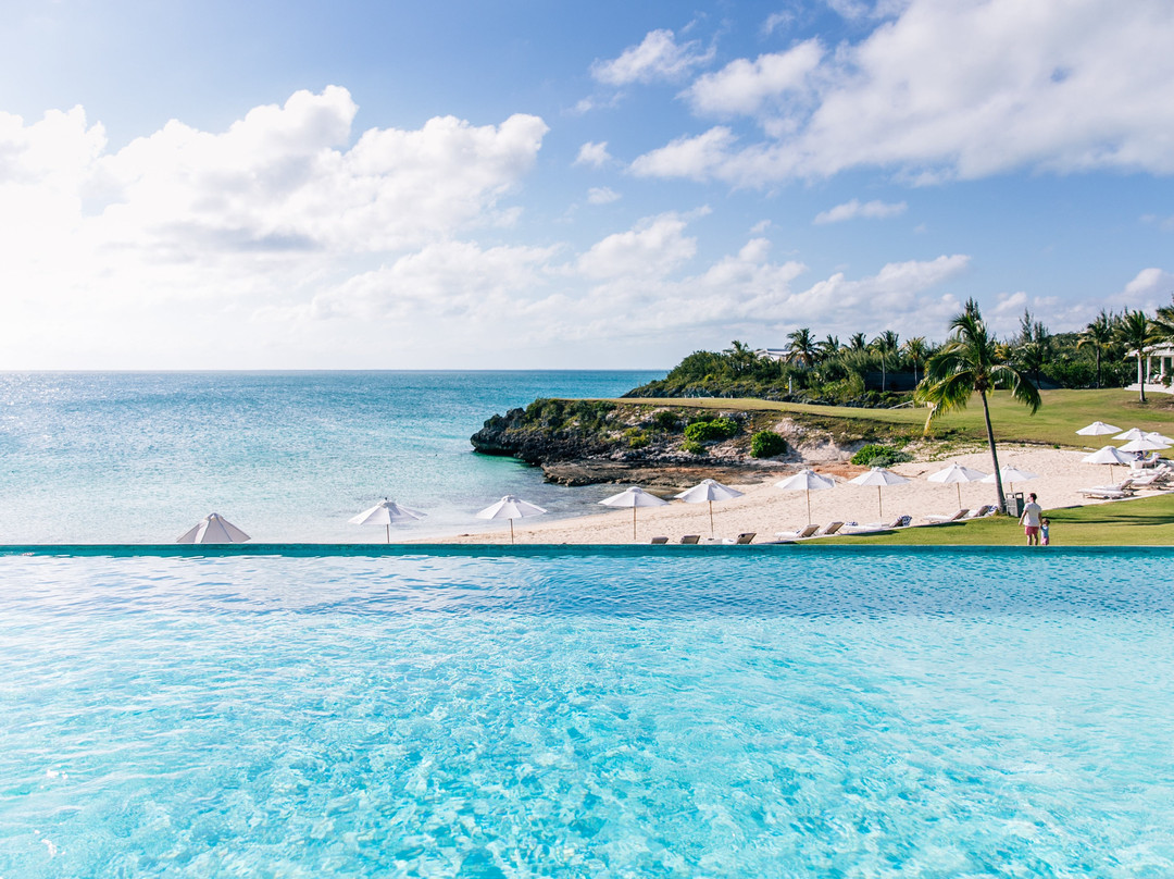 伊柳塞拉湾酒店主图