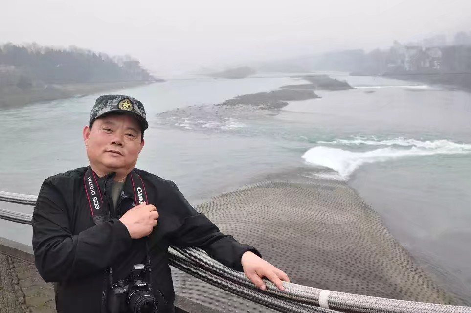 成都安澜桥-都江堰市必去景点