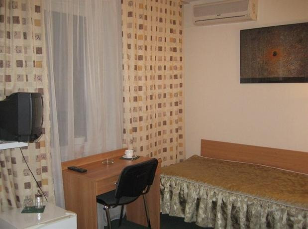 Korona Hotel主图