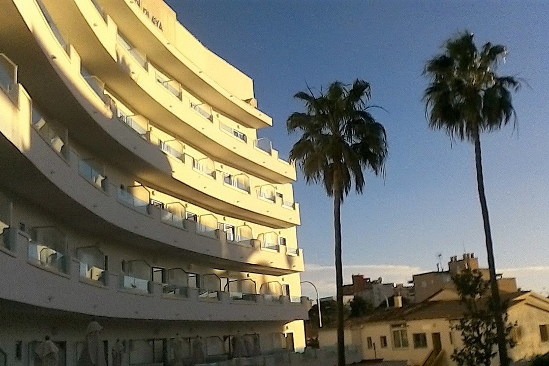 Hotel Metropolitan Playa主图