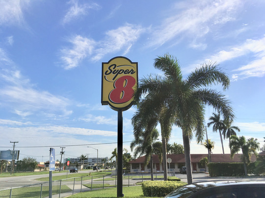 Super 8 by Wyndham, Florida City/Homestead/Everglades主图