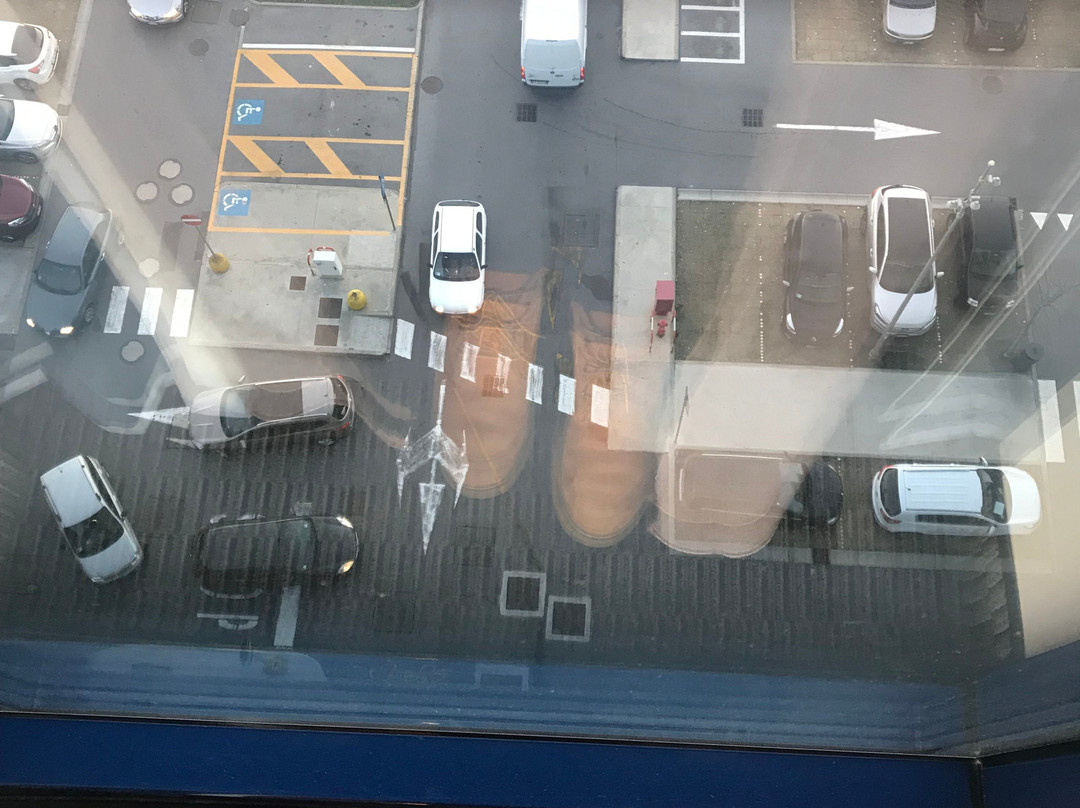 加萨沃纳酒店主图