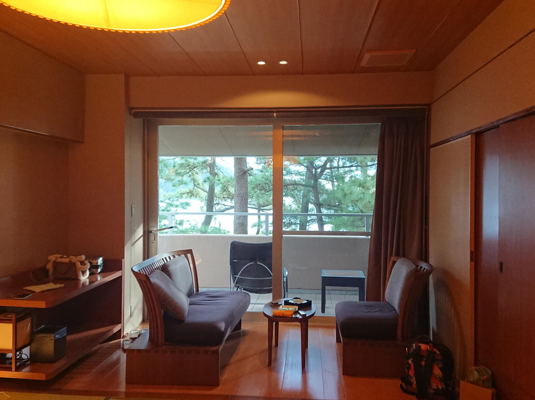 季一游旅馆主图