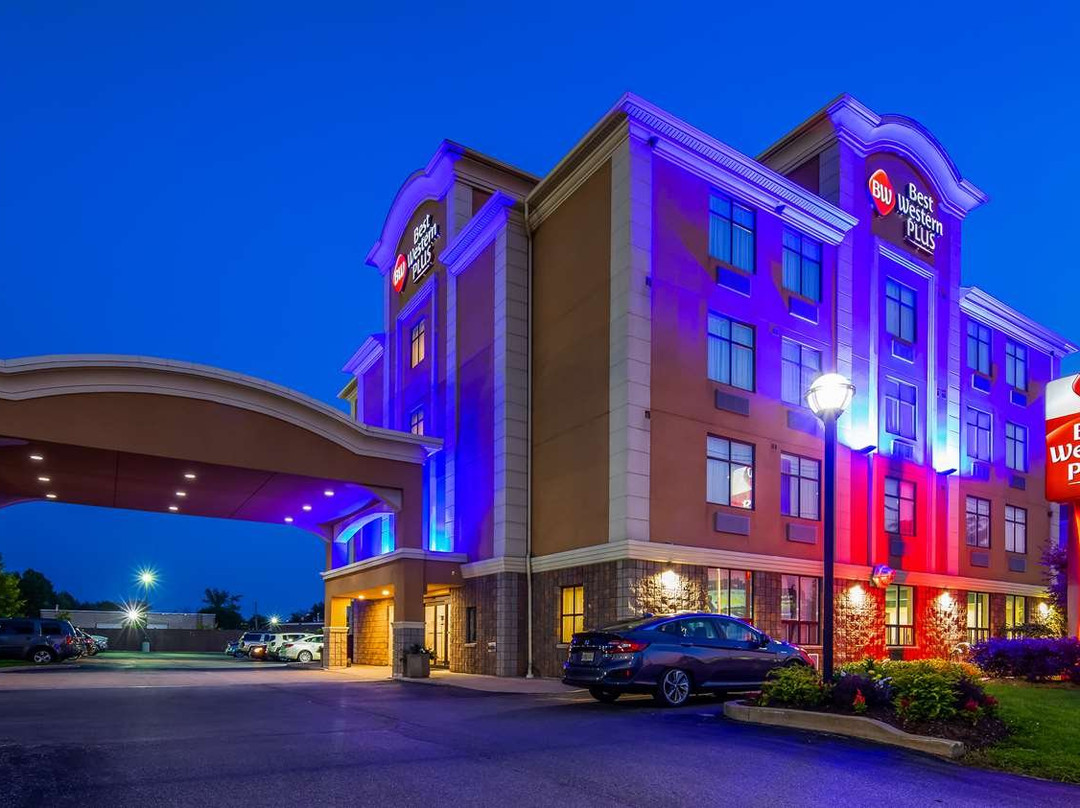 皇家橡树贝斯特韦斯特酒店主图