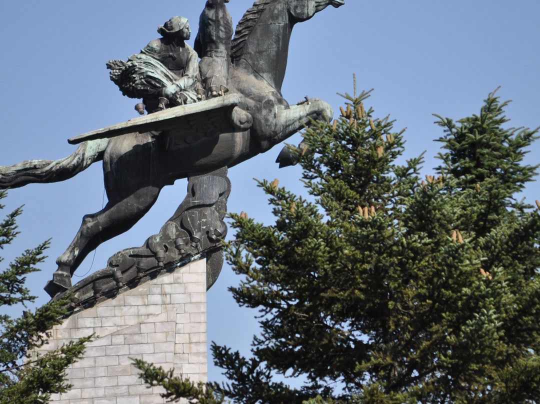 Chollima Statue-平壤必去景点