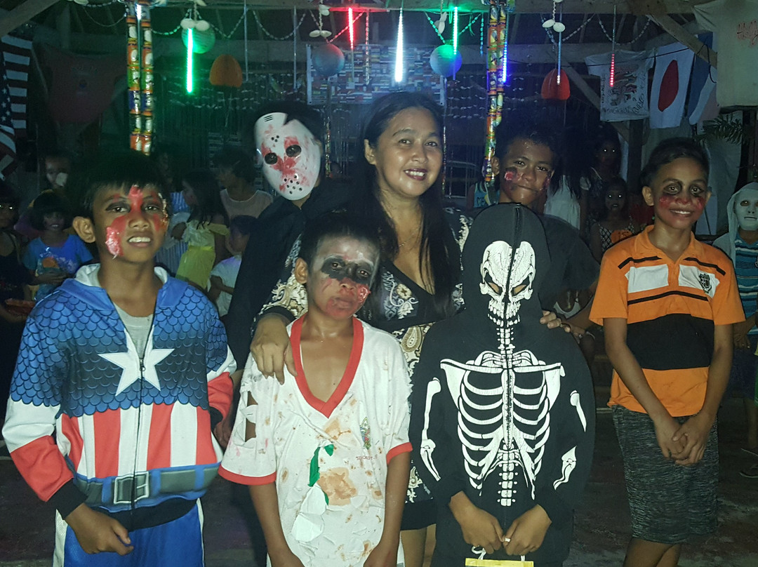 Ato Ni Bai, Karaoke Bar-圣菲必去景点