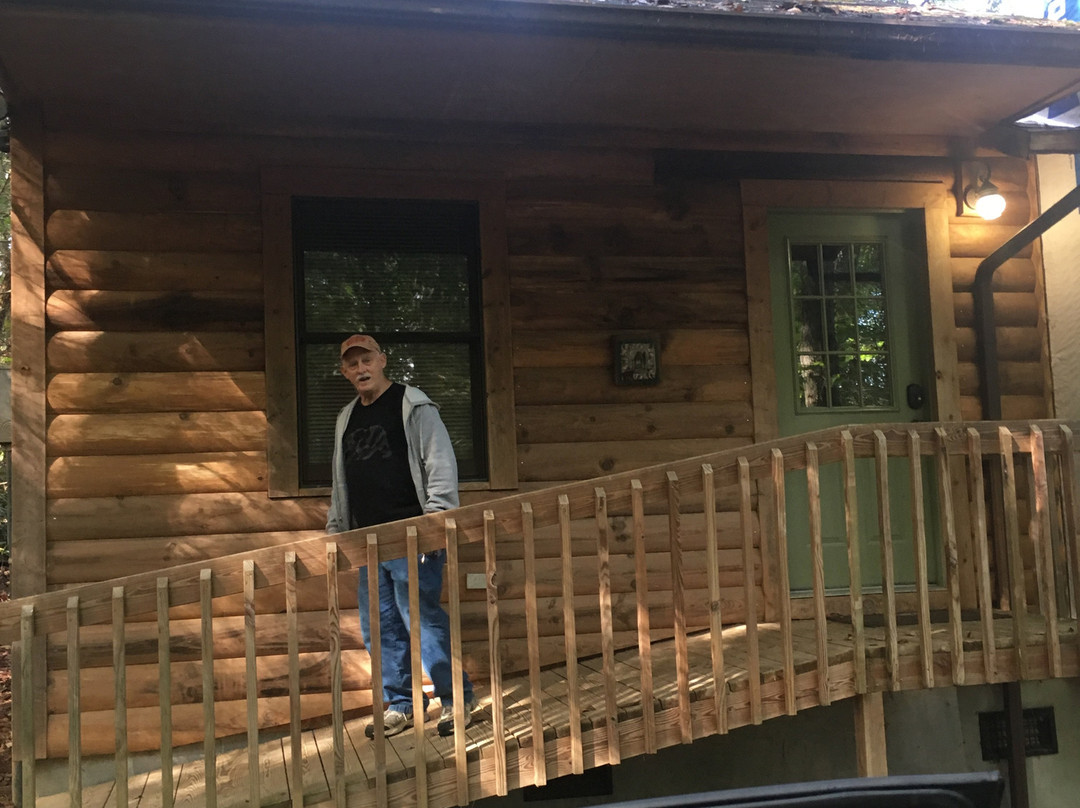 "Bear"ly Rustic Cabin