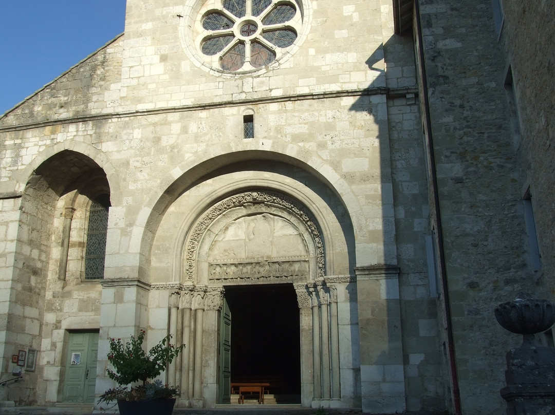 Abbatiale Saint Michel景点图片