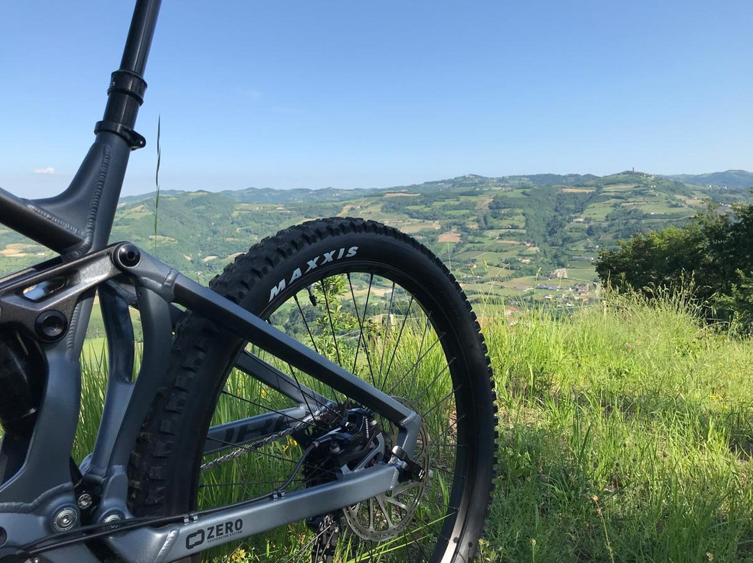 Ebiking-Canelli必去景点