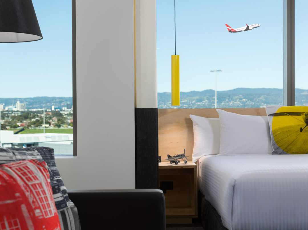 Atura Adelaide Airport主图