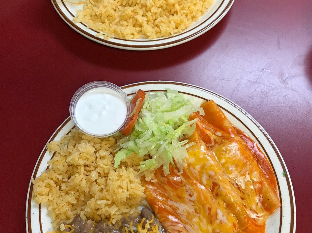 Azteca Grill & Bakery