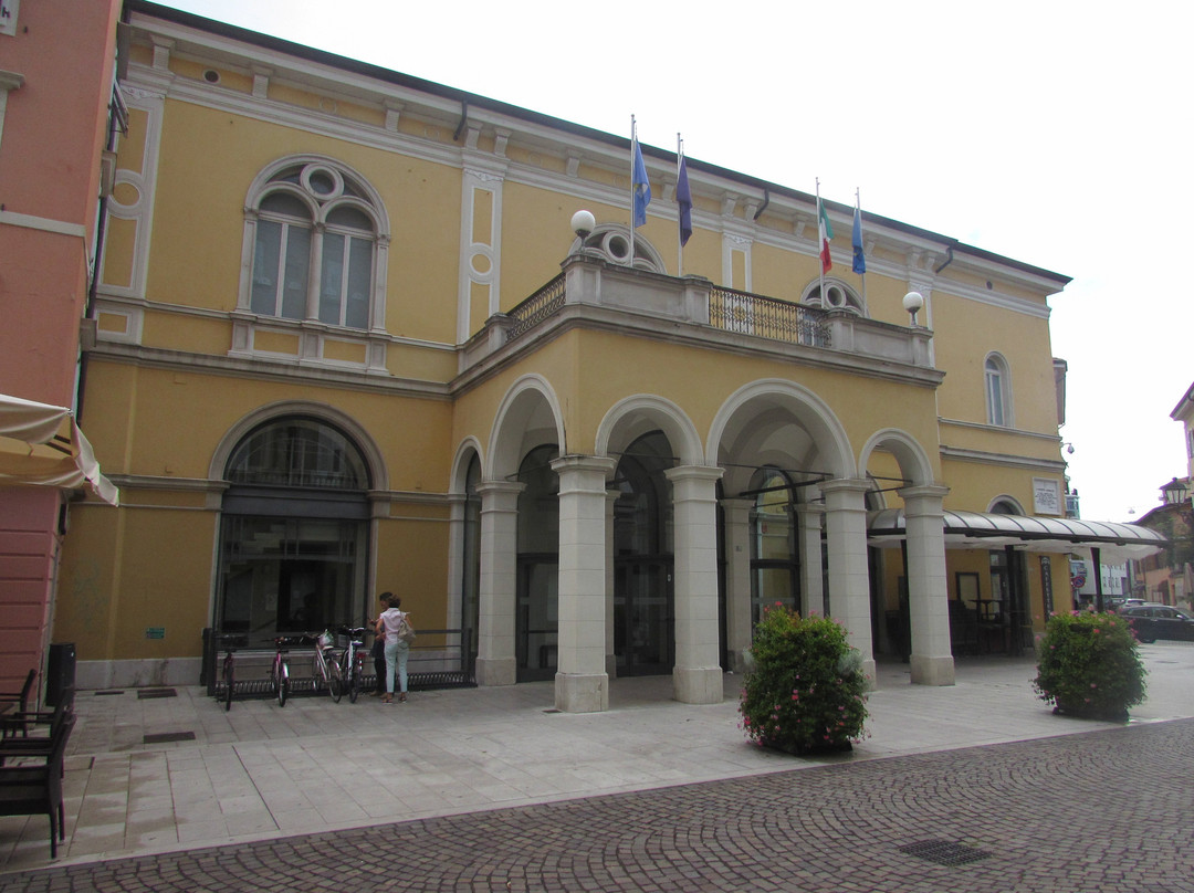 Teatro Comunale Giuseppe Verdi-戈里齐亚必去景点