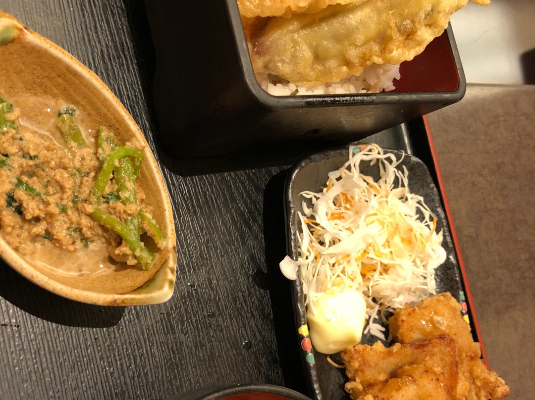 茅ヶ崎海ぶね 晴海トリトンスクエア店