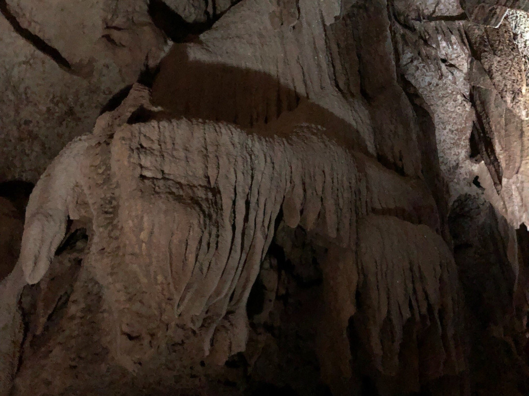 Cuta Cuta Cave-凯瑟琳必去景点