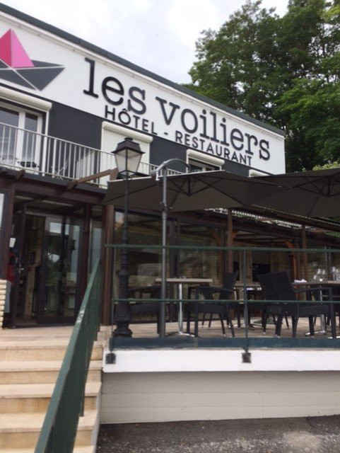 Logis Hôtel les Voiliers主图
