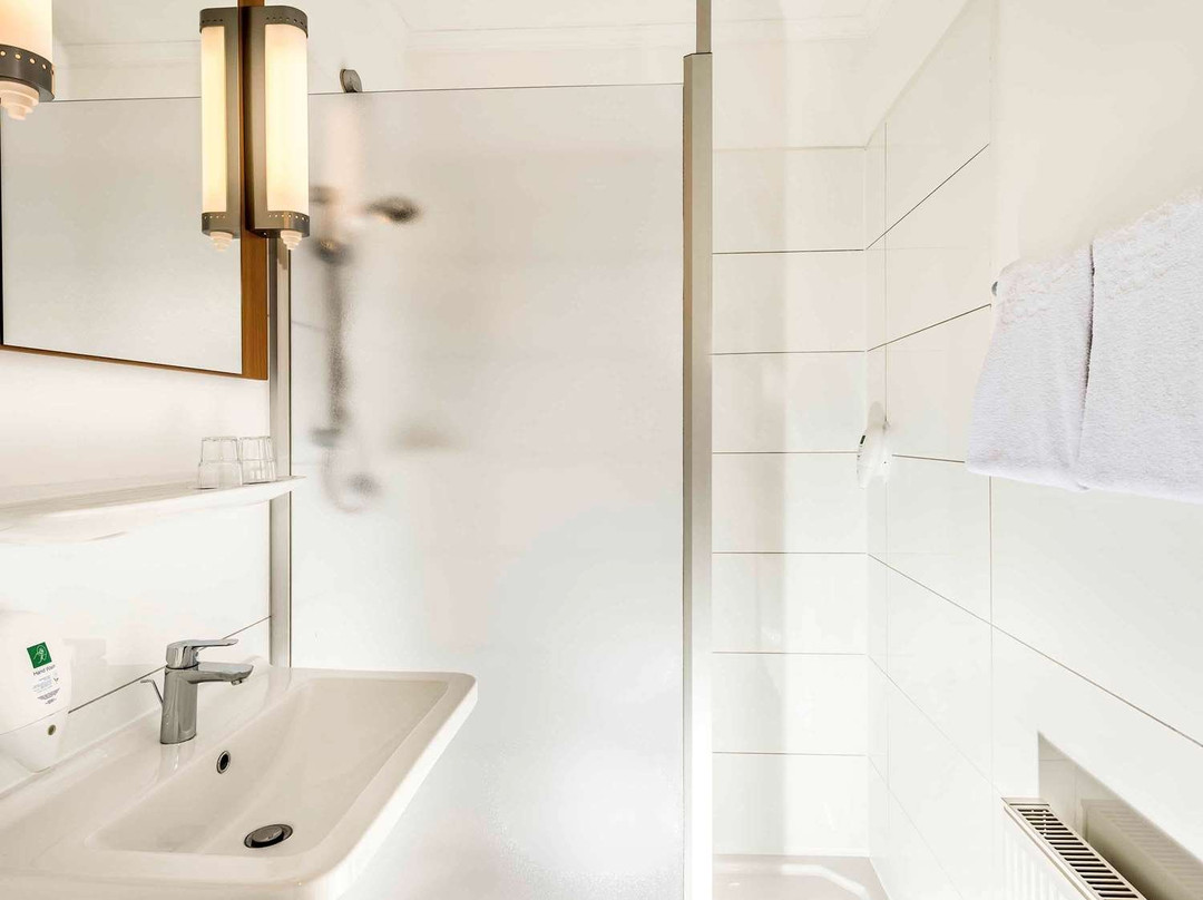 宜必思卡塞尔梅尔松根酒店主图