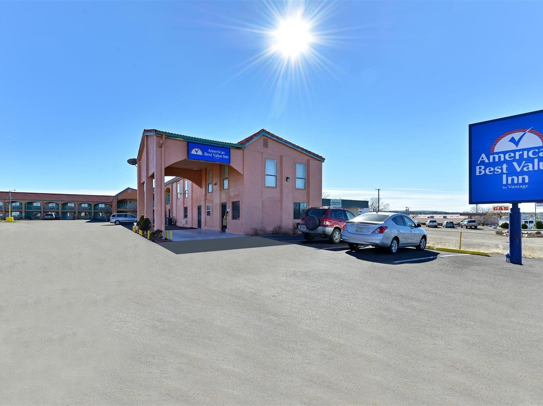 肖洛美国最有价值旅馆主图