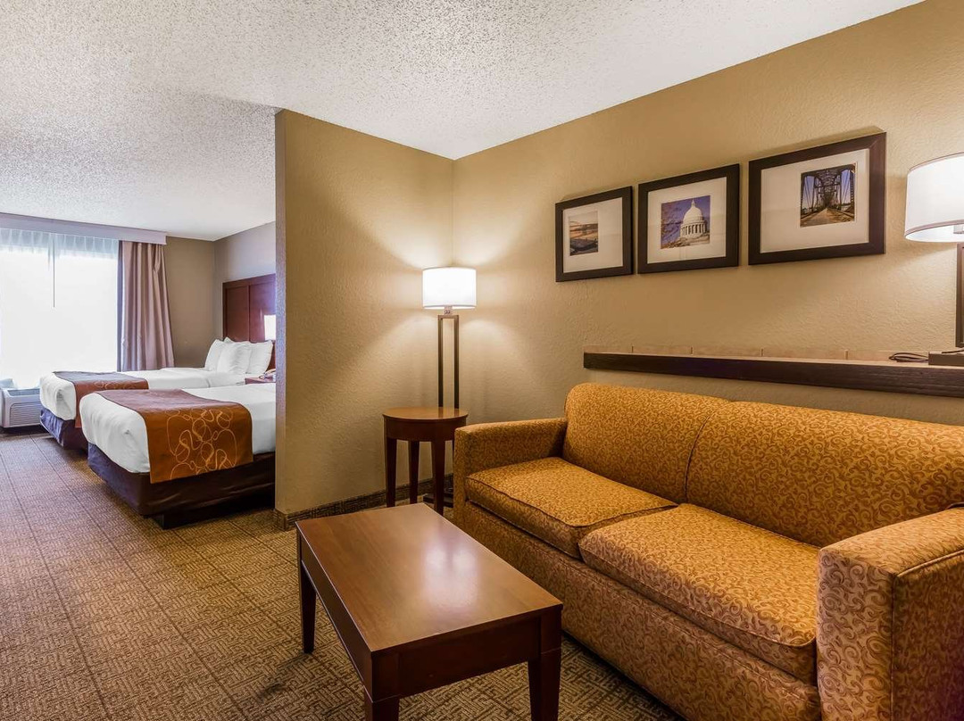 Comfort Suites Jonesboro University Area主图