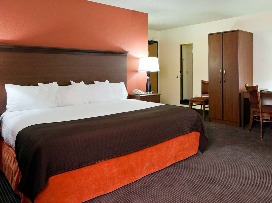 AmericInn by Wyndham Princeton IL主图