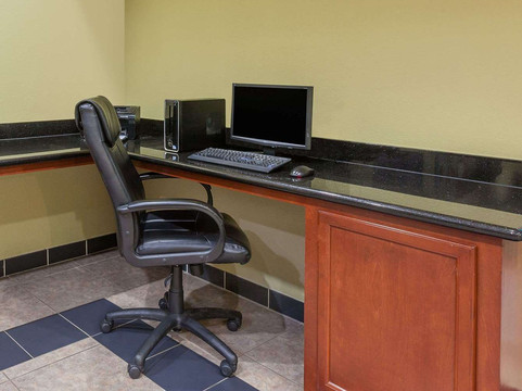 Days Inn by Wyndham Kemah主图