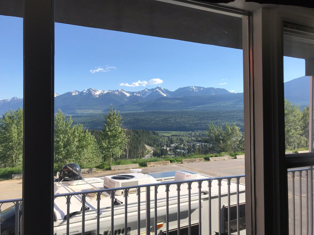 戈尔登戴斯酒店主图