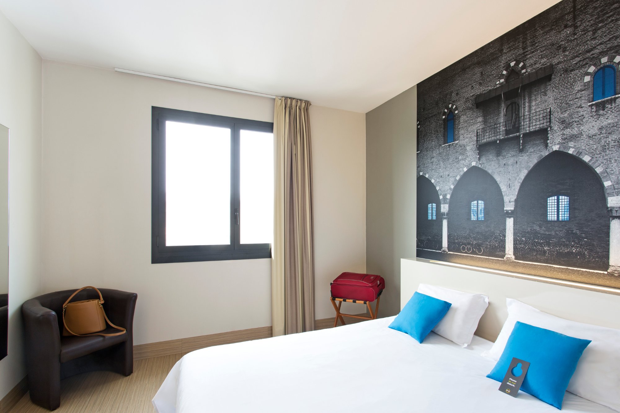 B&B Hotel Mantova-官方