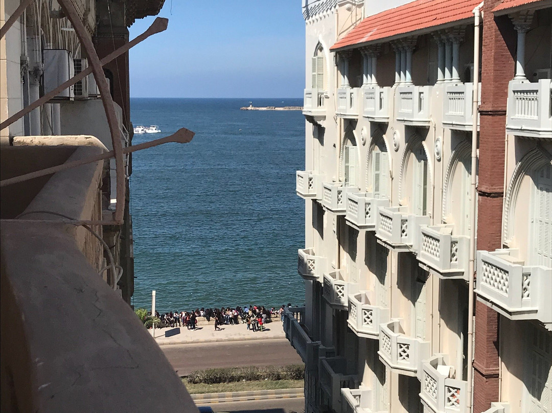 凯旋旅馆主图