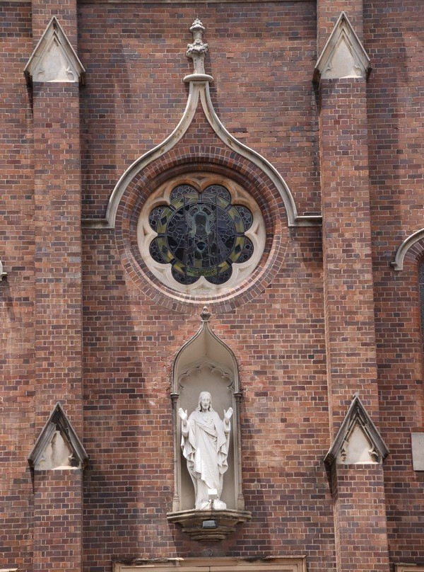 Sacred Heart Catholic Church景点图片