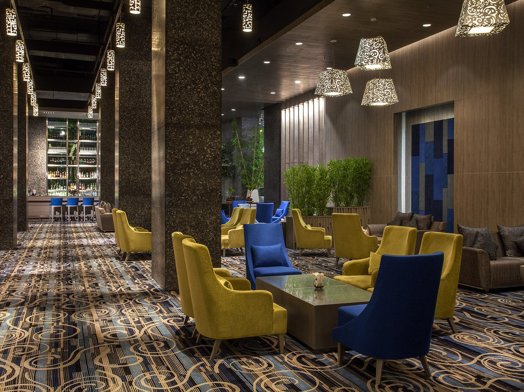 Plumeria Lounge