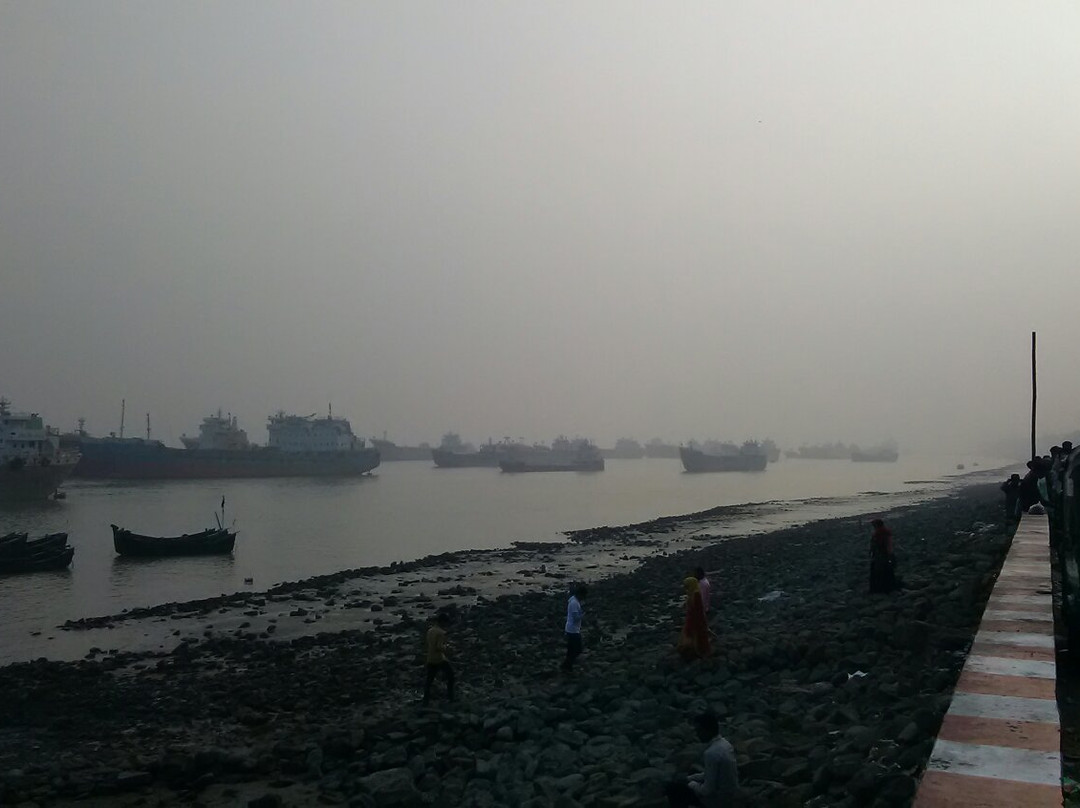 Naval Beach景点图片
