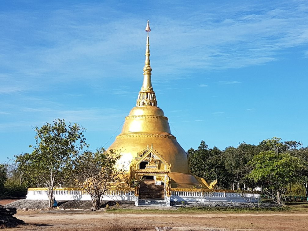 Wat Suan Hin Pha Nang Khoi-是曼迈必去景点