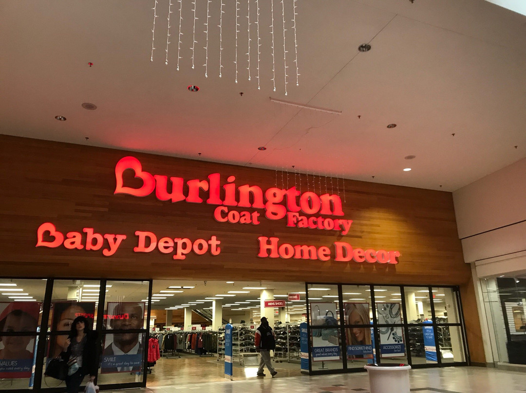 Regency Mall-拉辛必去景点