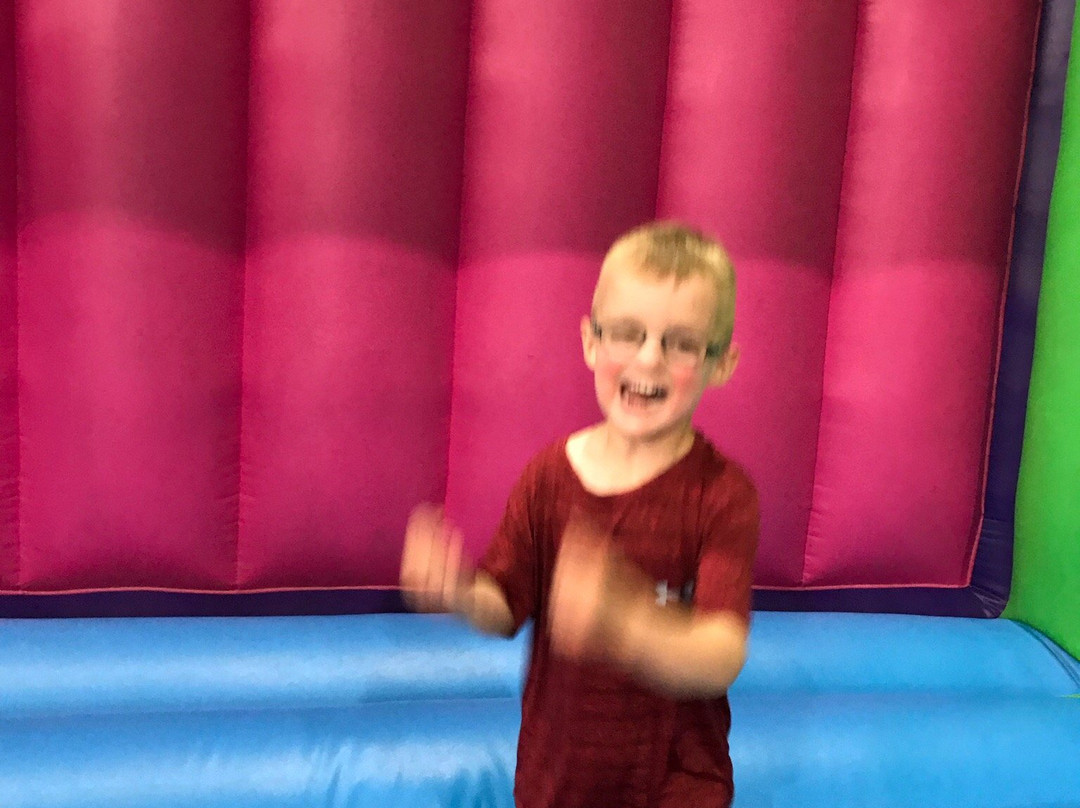 Slides Playcentre景点图片