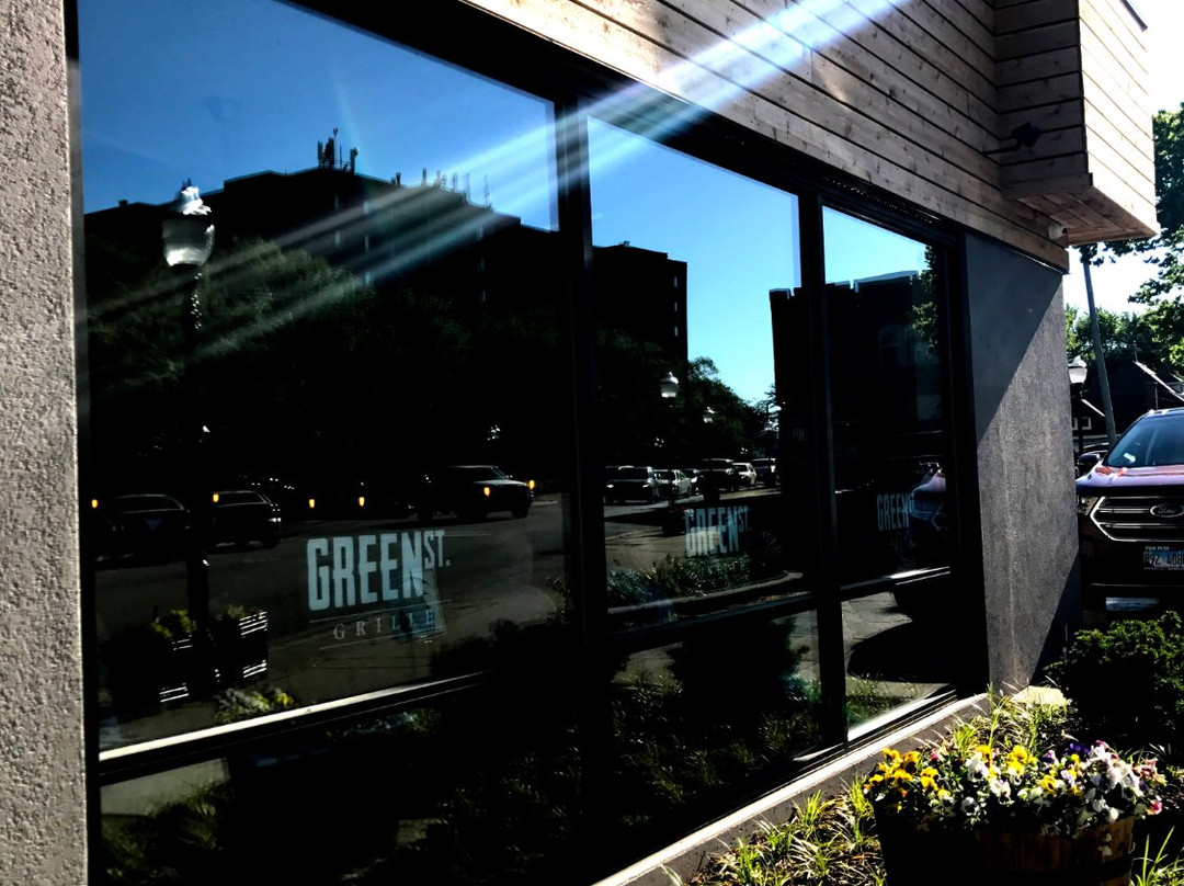 Bensenville餐馆和美食-Green St. Grille