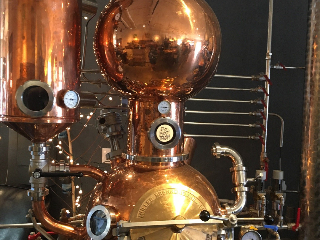 Blue Spirits Distilling景点图片