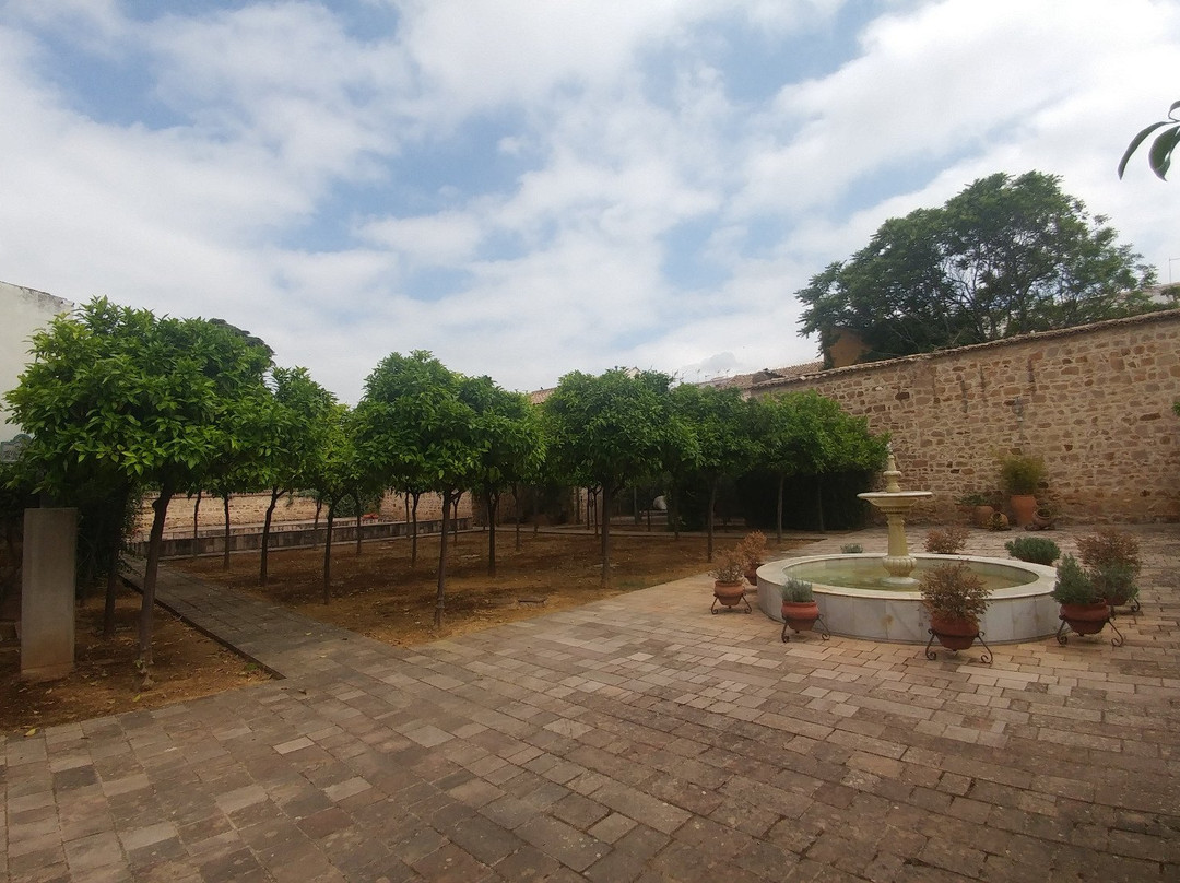 Fundacion Centro de Documentacion Musical Casa Museo Andres Segovia-Linares必去景点