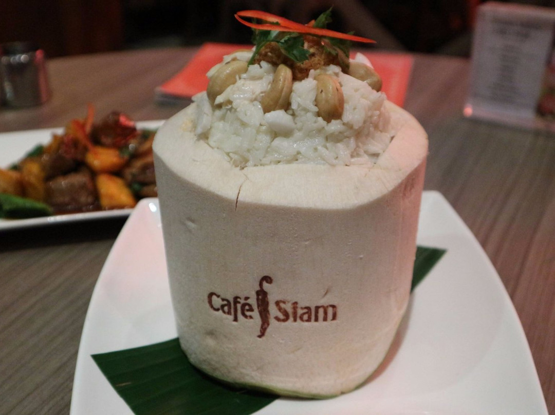 Cafe Siam (科士街)