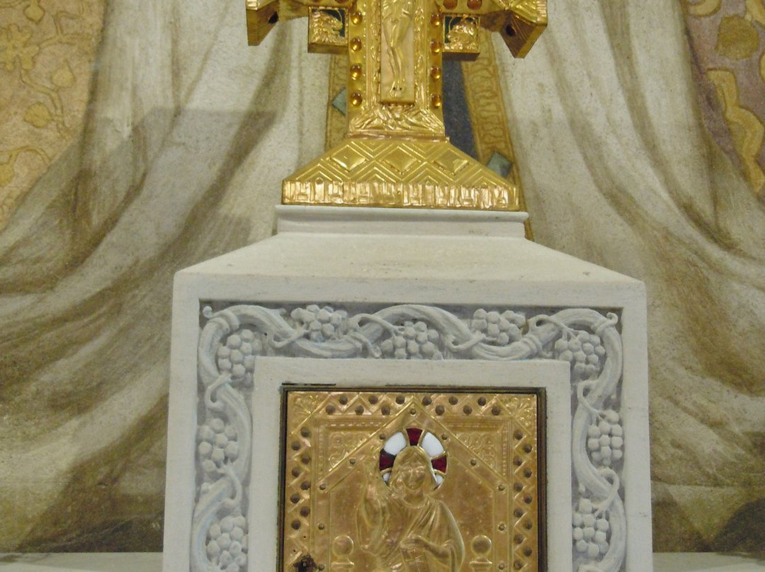 Cathédrale Sainte Geneviève et Saint Maurice-Nanterre必去景点
