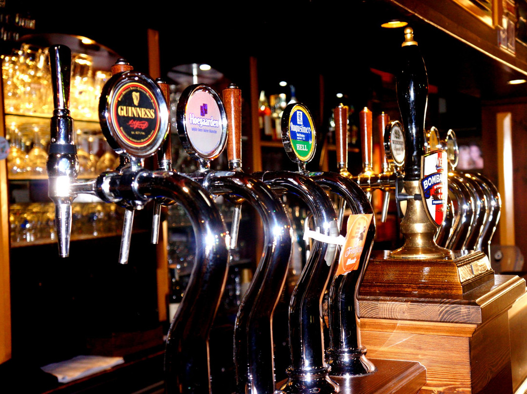 菲耶索达尔蒂科餐馆和美食-Open Gate Pub