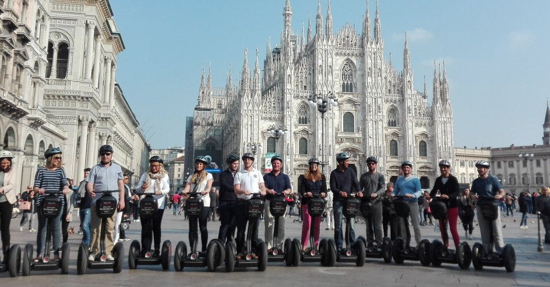 Milan City Day Tours - Segway & Bike景点图片