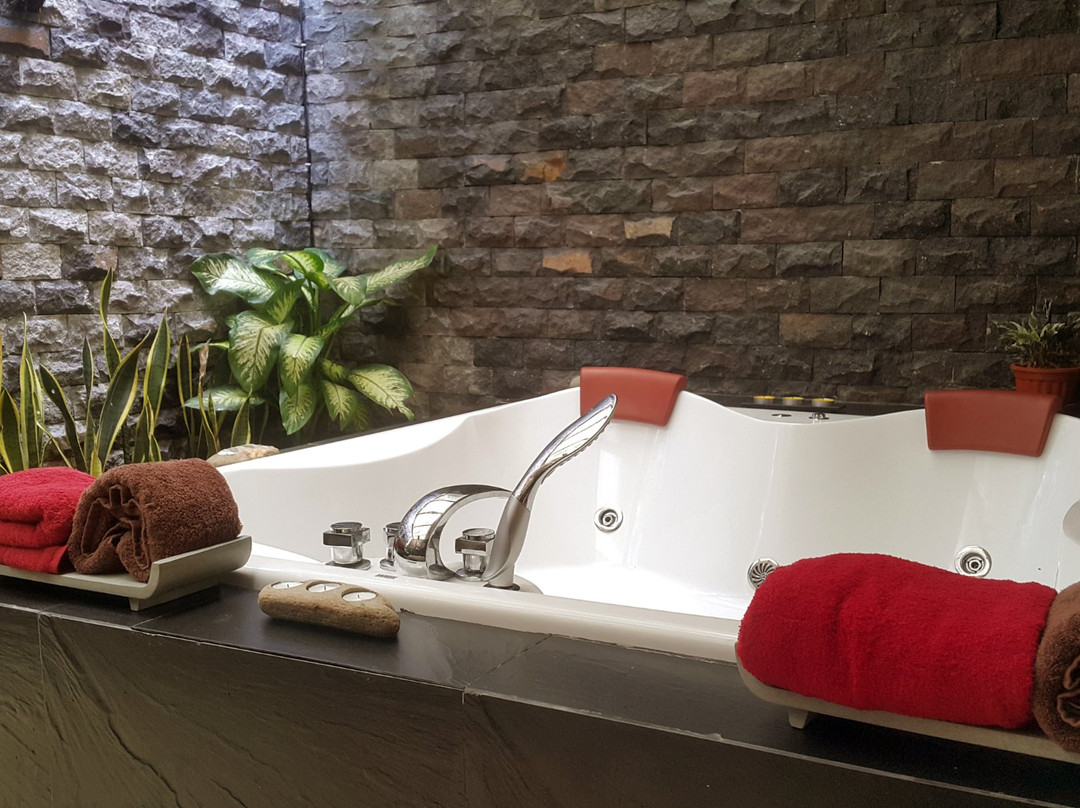Aurora Spa & Cafe景点图片