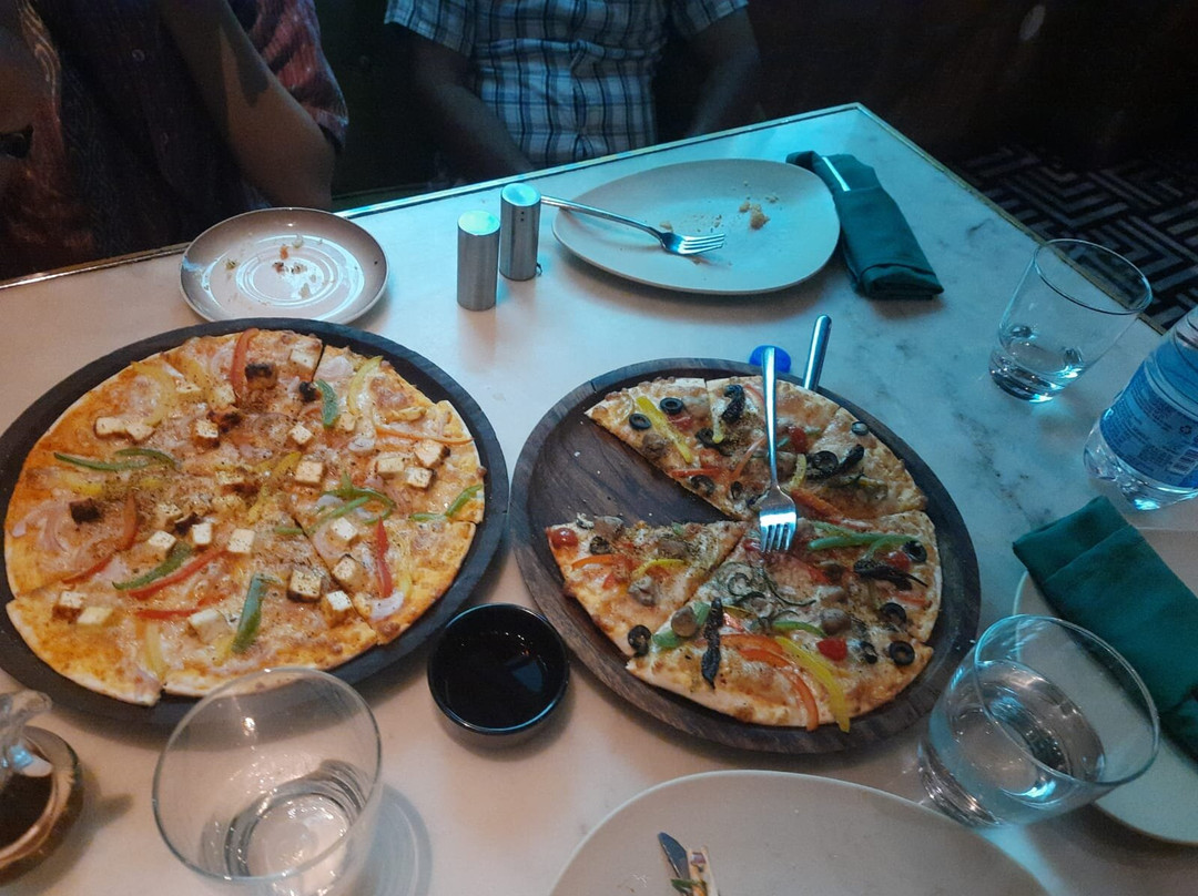 Eden Botanic Kitchen & Bubbly