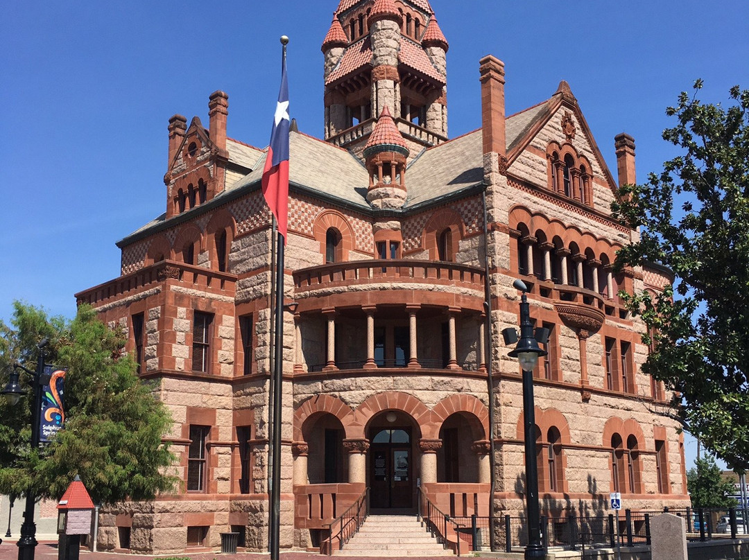 Hopkins County Courthouse-Sulphur Springs必去景点
