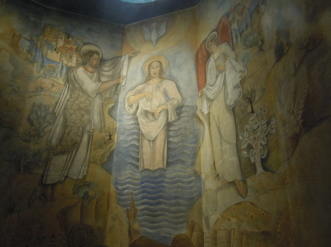 Eglise Saint -Agnès-迈松阿尔福必去景点