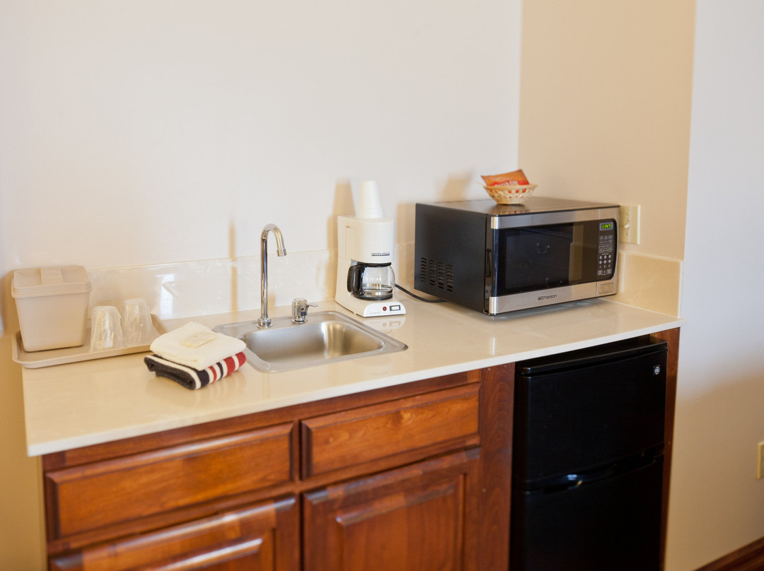 Benny's Colville Inn主图