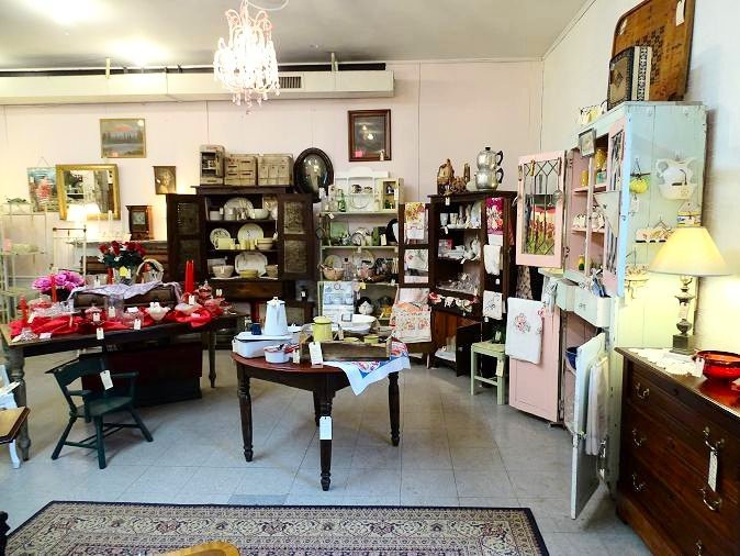 Relic Revival Antique Shop-Summerville必去景点