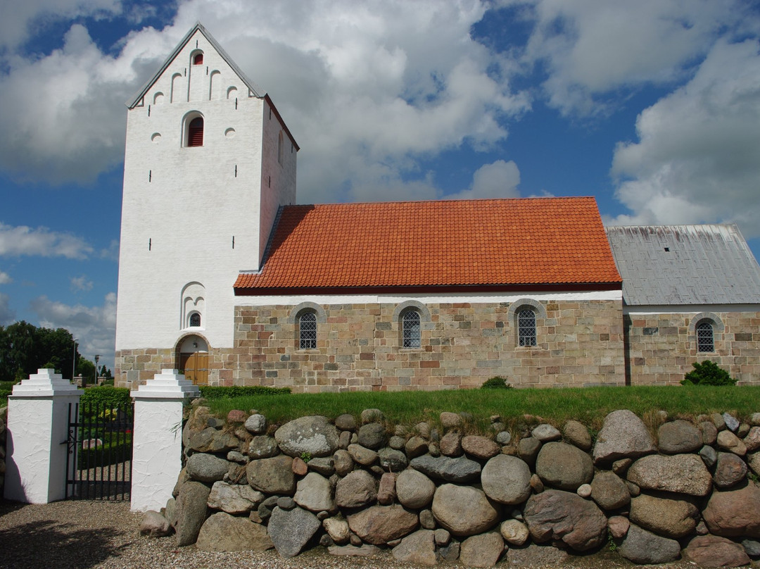 Oster Assels Kirke景点图片
