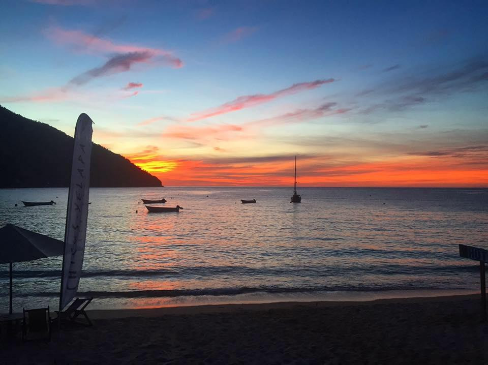 Yelapa餐馆和美食-Chicos Yelapa