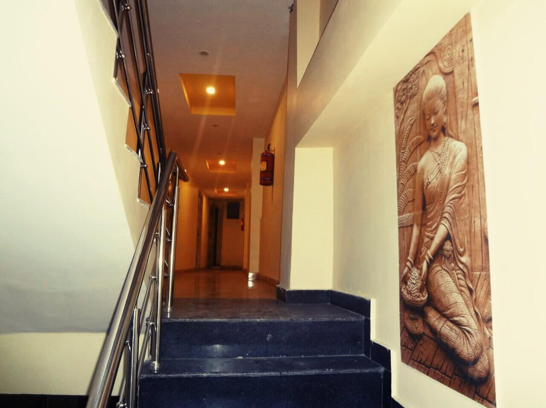 Hotel Rattans Regency主图