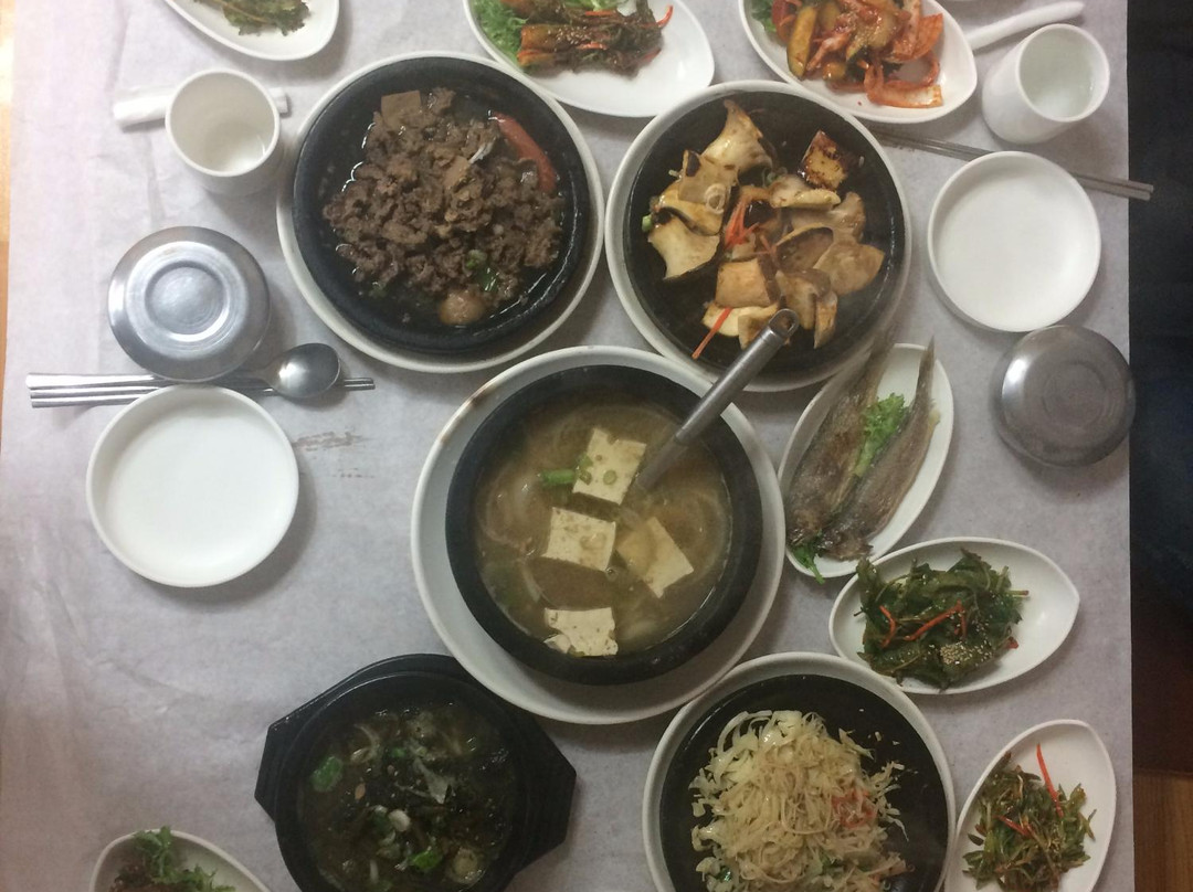 井邑市餐馆和美食-Samil Hall